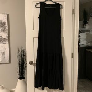 Banana Republic maxi dress. Size small.